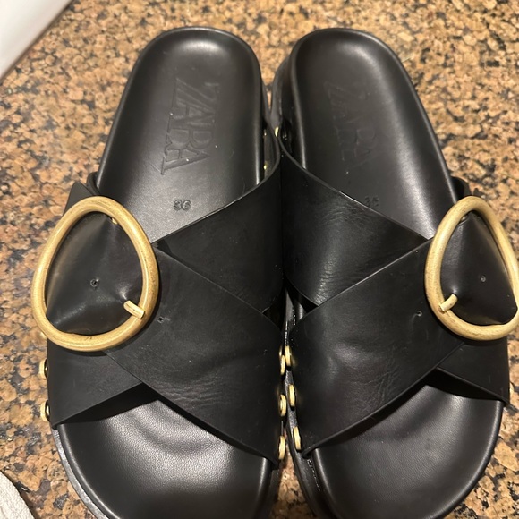 Zara Leather Buckle Sandals - Picture 6 of 7